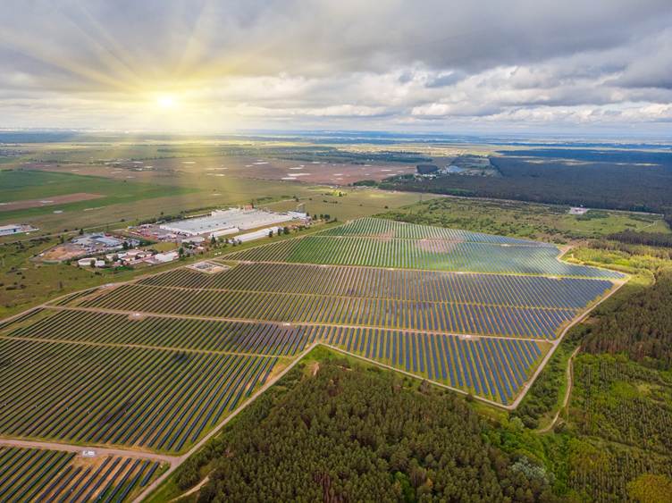 9 Key Steps India Can Take for a Fair & Inclusive Clean Energy Future