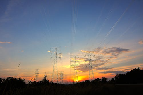 SC orders DISCOMs to clear their regulatory assets | Explained